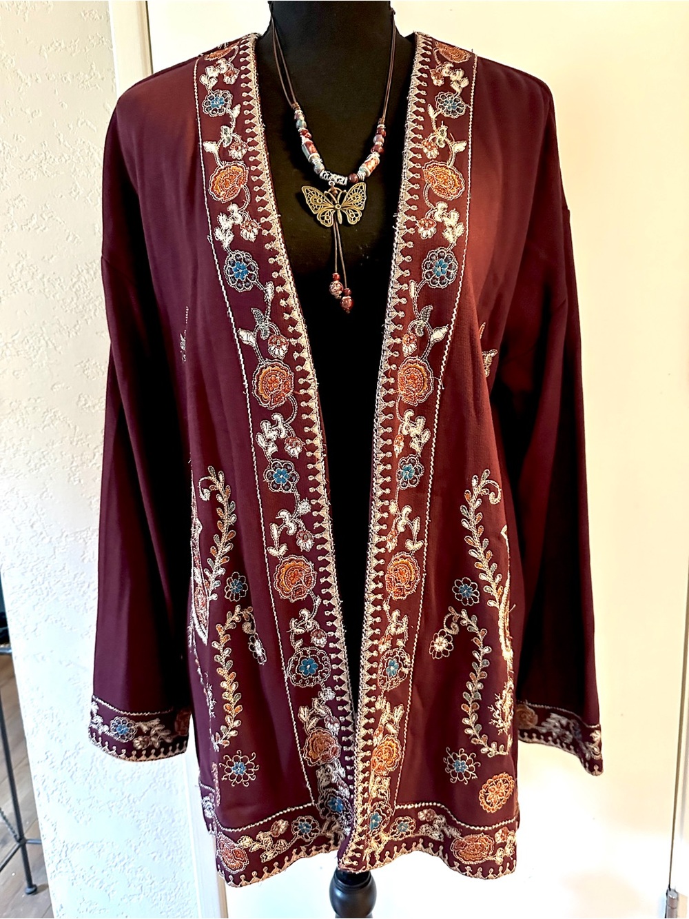 Soft Surroundings Open Front Jacket Embroidered Burgundy, Gold Med-Large